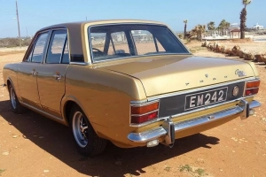 FORD CORTINA 1600E